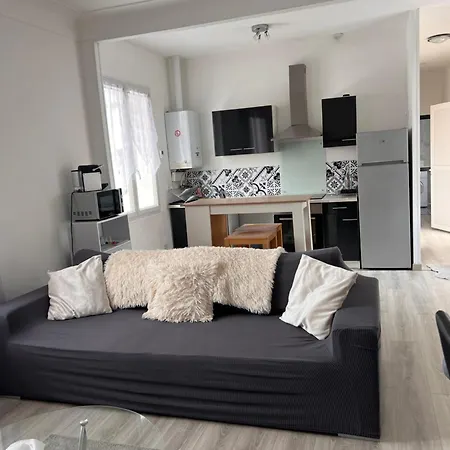 T3 De 54 M2 Saint Esprit
